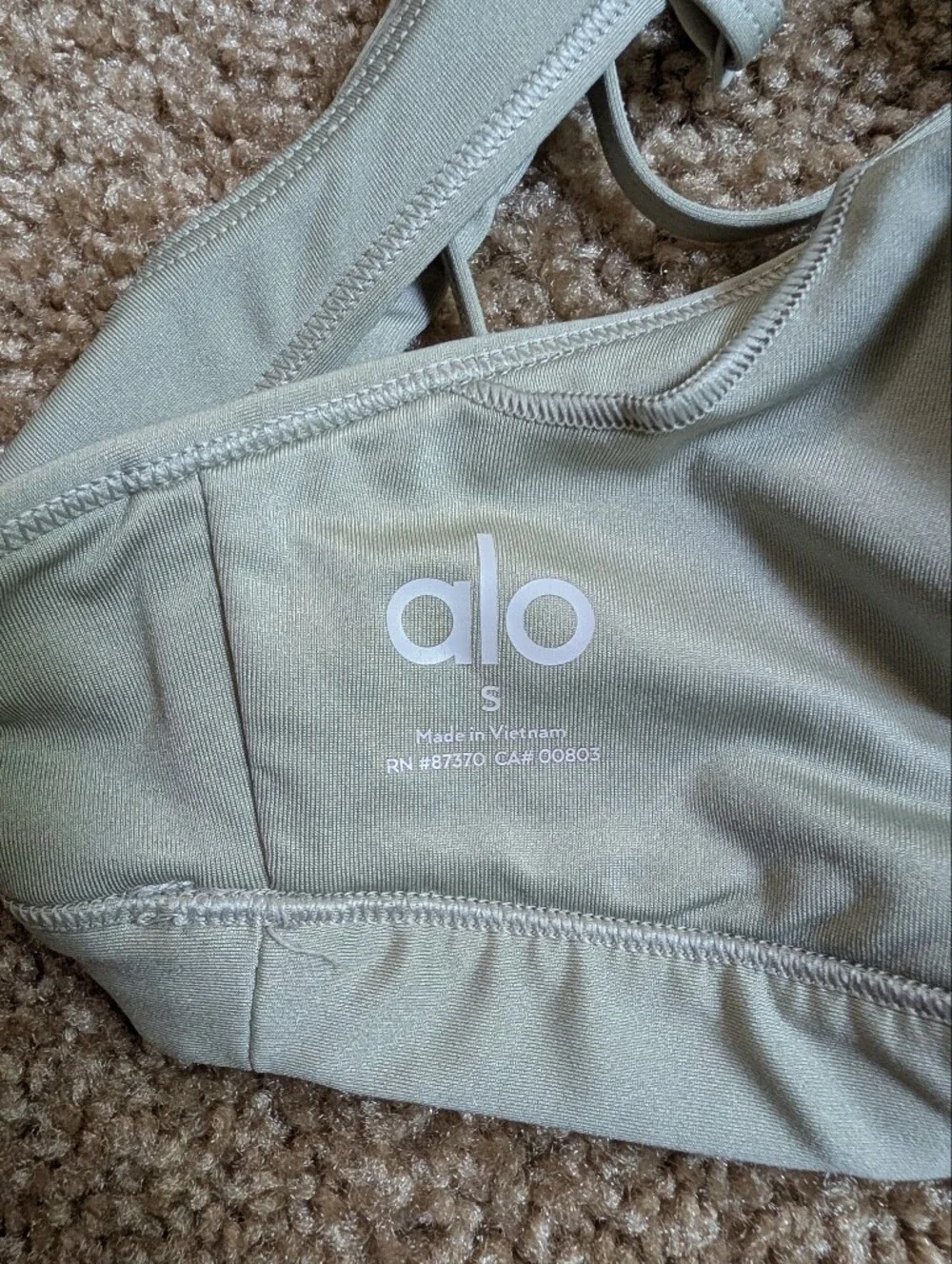 Alo Yoga Airlift Intrigue Bra